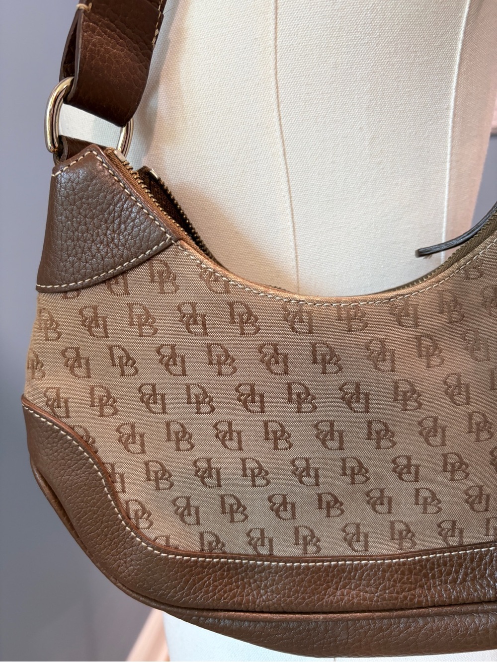 Dooney & Bourke DB Monogram Canvas Leather Shoulder Bag Brown Hobo Purse - Picture 5 of 11